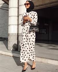 أجمل فساتين الفاشينيستا المحجبات لموسم الربيع مجلة سيدتي تتوفر أمام المحجبات خيارات واسعة لاختيار فساتينبكم طويل تنا fashion modest fashion dresses for work