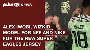 The existing attire of the super eagles, made by nike, was widely well received when they were unveiled on february 7, 2018. Wizkid Alex Iwobi Officially Unveil New Super Eagles Jersey In London Pulsetv Youtube