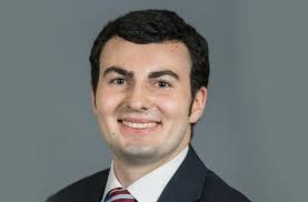 Greg Dexter's Instagram, Twitter & Facebook