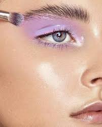 Glam Up Your Makeup With Trending Glossy Lids Vibrant Makeup Pastel Makeup Glossy Makeup
