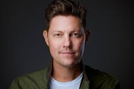 New York & Los Angeles Headshot Photographer