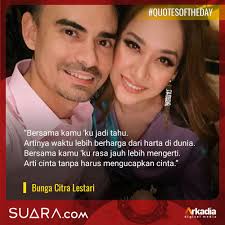Kasi gegar entertainment (kge) jangan lupa subscribe, like or dislike, share and. Suaradotcom Lirik Lagu Wanita Terbahagia Adalah Lirik Persembahan Bunga Untuk Ashraf Cinta Sejati Adalah Saat Dia Menjadi Cinta Terakhir Dan Satu Satunya Di Dalam Hidup Quotesoftheday Facebook