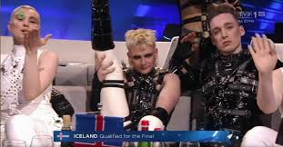 Islandzka grupa hatari rozwinęła wówczas flagi palestyny, po raz kolejny manifestując swoje polityczne poglądy. Eurowizja 2019 Australia Odleciala W Kosmos A Islandia Jak W Piekle Tulia Poniosla Kleske