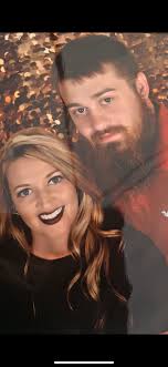 Miranda Logan and Dustin Colwell 's Wedding Website