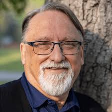 Dr. Charles Nienkirchen