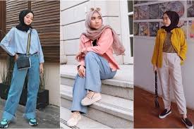 Denim bisa loh terlihat formal bila dipadupadankan dengan busana yang. Anti Ribet 10 Fashion Item Dengan Hijab Yang Cocok Buat Ke Kampus