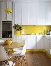 27 Yellow Kitchen Decor Ideas To Raise Your Mood Digsdigs