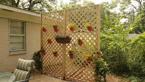 Looking for a good deal on privacy wall? 26 Diy Garden Privacy Ideas That Are Affordable Incredible Balcony Garden Web