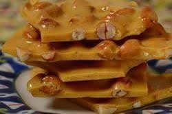 Peanut Brittle Has A Delicious Sweet Buttery Flavor And Hard And Crunchy Texture That Seems To Literally Me Peanut Brittle Recipe Brittle Recipes Candy Recipes