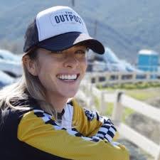 Mary Mcgee's Instagram, Twitter & Facebook