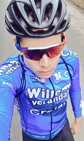 Wout van aert won an explosive stage seven of the tour de france to lavaur as adam yates hung on to the yellow jersey amid powerful crosswinds. Wout Van Aert On Twitter Happiness New Oakley Glasses By Optiekvangorp Radarev Specialedition Parisroubaix