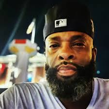 Gangster and a gentleman I show u both sides of the coin gun in the face  knife in the groin 🐐