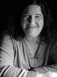 Eve Lyons's Instagram, Twitter & Facebook