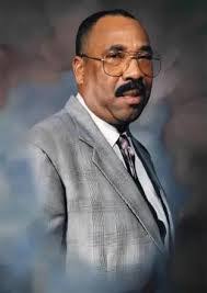 Elmer Bullock's Instagram, Twitter & Facebook