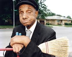 Honoring the Broom Man: Sculptor aims to create life-size bronze to Rev.  Livingston Wills