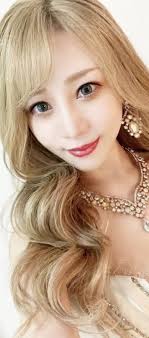 The best singer in the world is Mosquito, Even if you don't like the song,  you must clap for it 🤣🤣🤣🤣🤣