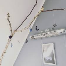 Roombeez Birkenstamm Deko In Der Wohnung Im Haus Im Garten Birkenstamm Garderobe Diy Anleitung Birkenstamm Deko Garderobe Selber Bauen Diy Fotowand