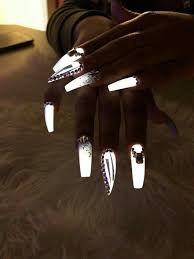 Taz S Angels Aqua Blue Clear Ombre Icy Glow Nails Dark Nails Best Acrylic Nails If you're having trouble getting it all out, you can also cut the top end of the glow stick.