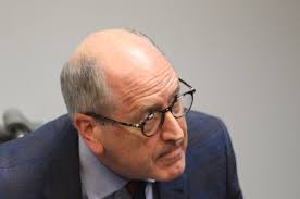 A small perk for ditching Congress