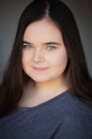 Lina Webb's Instagram, Twitter & Facebook