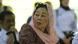 Profil sinta nuriyah, istri presiden indonesia, abdurrahman wahid atau gus dur dikabarkan meninggal dunia, anak sebut hoaks. Bantar Kabar Meninggal Putri Gus Dur Ibu Saya Sinta Nuriyah Sehat News Liputan6 Com