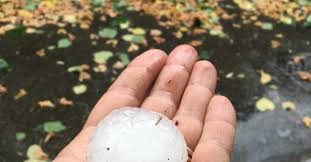Impressionante e terribile grandinata avvenuta a modena (sabato 22 giugno). Tempesta Di Grandine Su Modena 30 In Ospedale Auto Distrutte Chicchi Anche Su Reggio E Bologna Video 24emilia
