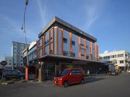 Trova i prezzi più bassi per hotel di lusso, boutique hotel o hotel economici a miri. Hotel Oyo 976 Dragon Inn Miri Kuching Sarawak Hotelopia