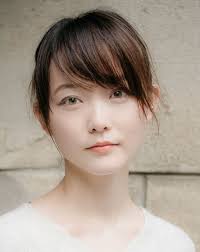 透明感に満ちた絵を描く 澄んだ瞳の日本画家 田口由花 fashion ファッション spur 日本画 ポートレイト 女の子