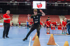 Nous avons le meilleur pfadi winterthur les flux sportifs en ligne. Srf Beim Pfadi Plausch 6 Kampf Live Vor Ort Dabei Pfadi Winterthur Handball