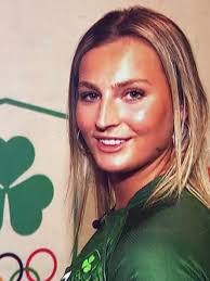 Kelsey Aitken's Instagram, Twitter & Facebook