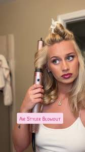 5 in 1 air styler. Im very impressed with this product. The only produ...