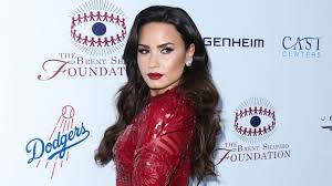 Born august 20, 1992) is an american singer, songwriter, and actress. Demi Lovato To Host E S People S Choice Awards 2020 Deadline