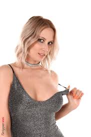 Sharon White Nude Pictures and Videos - Cherry Nudes