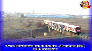 Daca la cfr nu putem cumpara biletul de la nasu', in trenurile private putem urca linistiti, fara sa mai stam la coada la casa de bilete, mai ales daca ajungem mai tarziu in gara. Tfc Ex Db 624 Private Train On Titan Sud Oltenita Route M801 Youtube