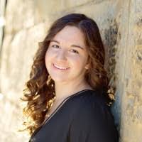 Elyse Flannery's Instagram, Twitter & Facebook