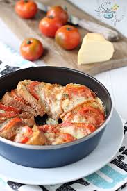 L'impasto è realizzato con per i miei calzoni ho scelto un ripieno classico ma davvero gustoso, prosciutto cotto e mozzarella filante. Torta Di Pane Con Pomodoro E Mozzarella Cotta In Microonde Ricette Cibo Etnico Idee Alimentari