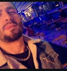 Anyone else been getting slotted by this one I was and took a fool by him ?  I have found out an awful lot about him it amazing what you find out