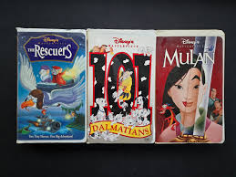 Walt Disney Masterpiece Collection VHS Tapes - 1999 - the Rescuers, 101  Dalmatians, Mulan - Etsy