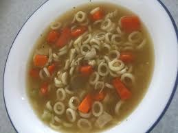 Recette De Soupe Poulet Et Nouilles Maison Recettes Qc Ca Soup Recipes Food Inspiration Food