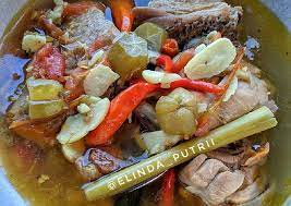 When shopping for fresh produce or meats, be certain to take the time to ensure that the texture, colors, and quality of the food you buy is the best in the batch. Masakan Sederhana
