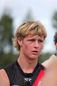 Hello everyone! My name is Lucas, I'm 23 year old French guy in great shape  and motivated to work in Australia (this beautiful country). I'm actively  looking for a job