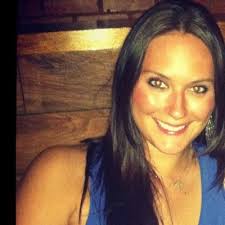 Alyson Moore (@alykat_22)