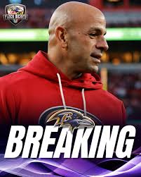 Baltimore sigue ampliando su búsqueda y ahora ha solicitado entrevistar a  Robert Saleh, actual coordinador defensivo de los 49ers, para su vacante de  head coach.
