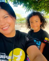 Tema: aprendiendo a servir . . . Nuestros Viernes ✨ #cemagadyouth