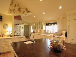 Look through wall of cabinets pictures in different colors. A Few Tricks To Design A Small Kitchen Space Triangle Homez