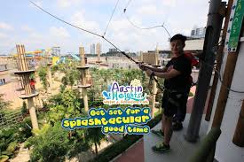 Austin heights water & adventure park is a thrill park with a drift cart race track, crazy tall slides, a suspended obstacle course and many more exciting activities to keep you entertained! Explore The Ever Fascinating Austin Height Water Adventure Park Johor Now