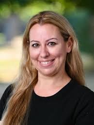 Darla John's Instagram, Twitter & Facebook