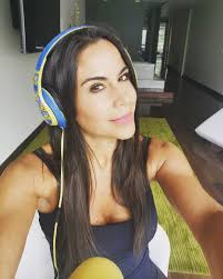 Además aprovechó para decir que paola rojas es una mujer muy sexy: Ex Novio De Paola Rojas Revela Por Que Termino Su Relacion