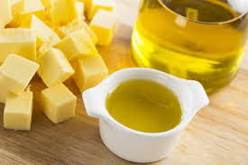 Se ci occorrono 300gr di burro dovremo calcolarne i 2/3 perciò scriveremo 300:3=100*2=200. Conversione Burro Olio Dosi Consigli E Trucchi Per Non Sbagliare