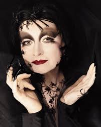 Happy Halloween! 👻 From a haunted horsewoman (for the cover of our 2009  Halloween issue) to a surfer (at Bette Midler's Hulaween gala in 1998) to a  pop-tastic comic book woman in